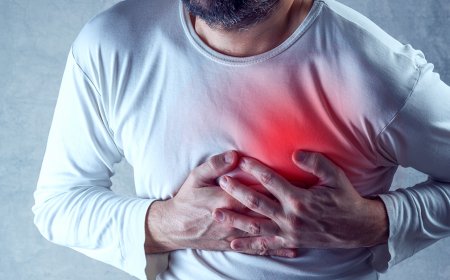 మీకు అకస్మాత్తుగా ఛాతిలో నొప్పితో భయమేస్తోందా? అది ప్రతీసారీ హార్ట్ ఎటాక్ కాకపోవచ్చు!