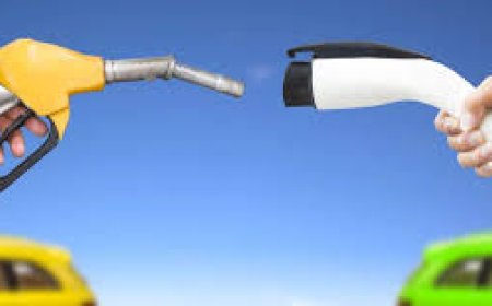 ఆయిల్ నిల్వలపై దాడులు.. పెట్రోల్ రేట్లు పెంచి… మిమ్మల్ని EV బండి కొనేలా చేసే పెద్ద స్కెచ్