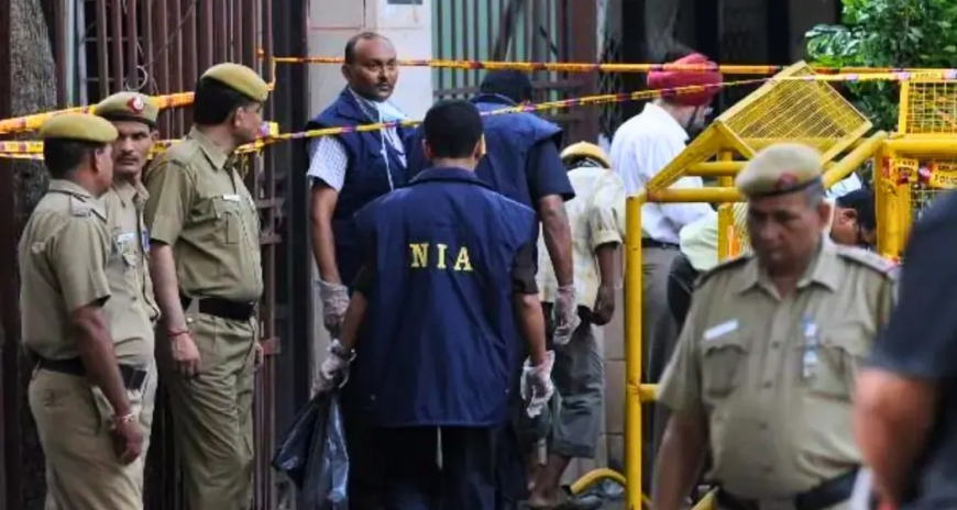 పాకిస్తాన్ స్పైగా మారిన మన CRPF జవాన్… డబ్బు కోసం దేశద్రోహం..వెలుగులోకి విస్తుపోయే నిజాలు