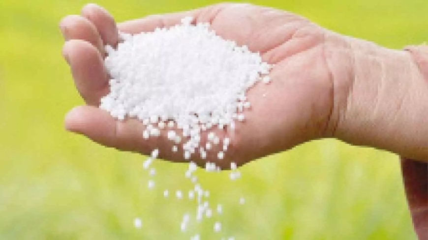 రైతన్నలకు బంపర్ న్యూస్! యూరియా కష్టాలకు ఫుల్ స్టాప్.. కేంద్రం సంచలన నిర్ణయం
